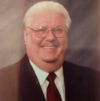 Dennis Robbins