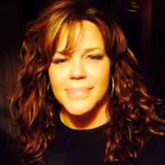 Richelle Papineau