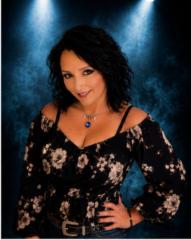 Kandi Slater