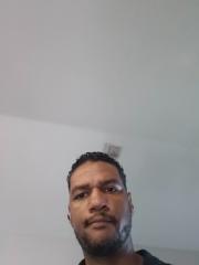 Amir Rivers