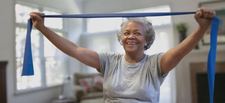 🌿 Aging Well: 7 Essential Elements of Senior Wellness