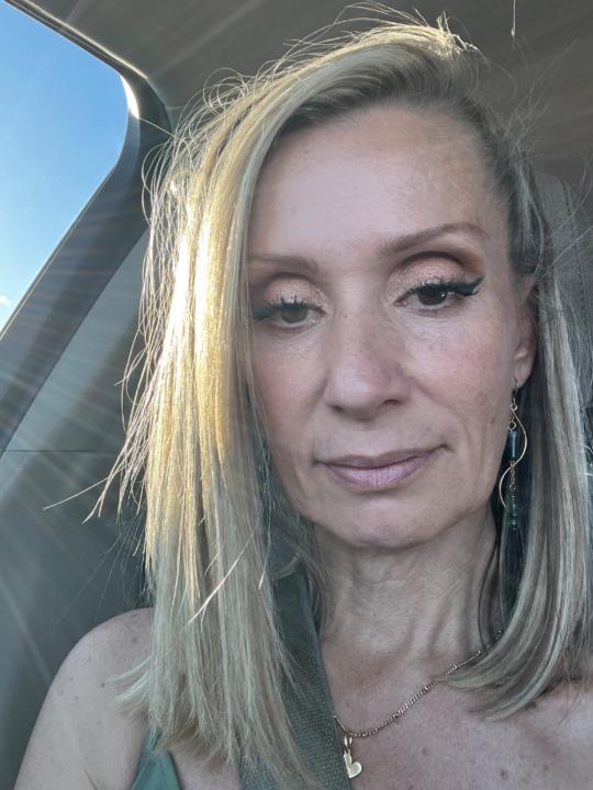 Bess Thomas