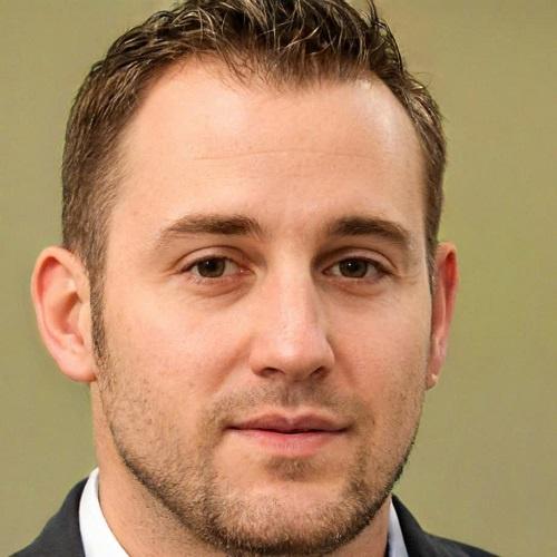 CEO Nguyễn Minh Hoàng Jun