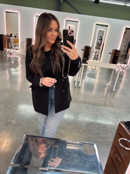 Kelli Js
