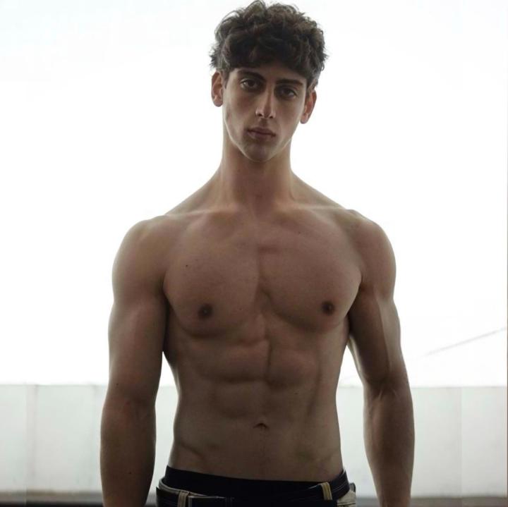 Ari Pinto Nuñez