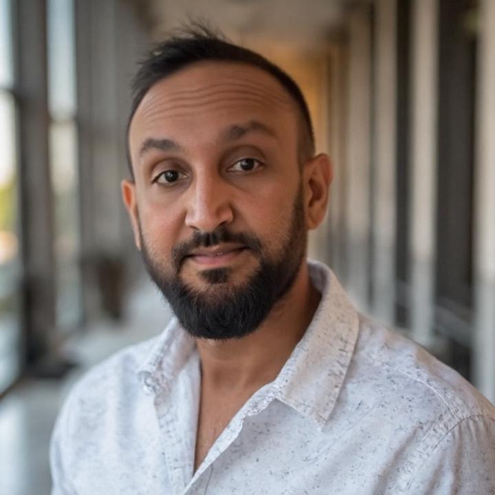 Aroon Maharaj