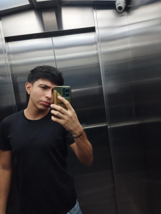 Emmanuel Vargas
