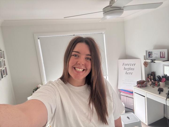 Aimee McNeillie