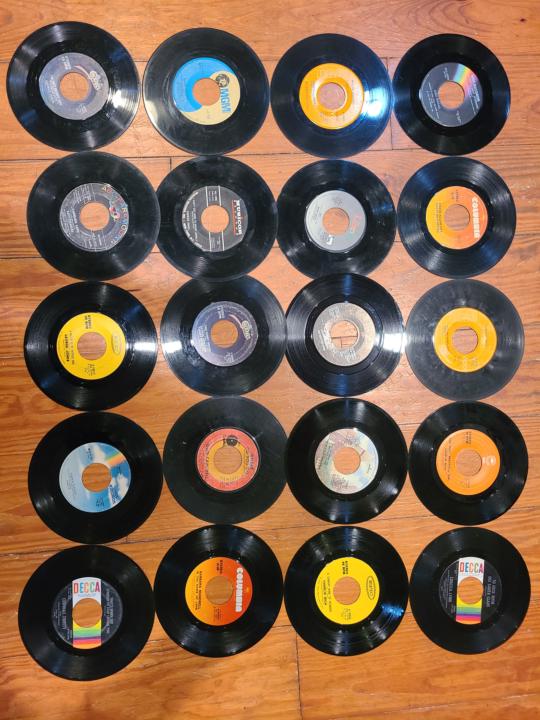 June 30 Gift Giveaway: Old School Country Music