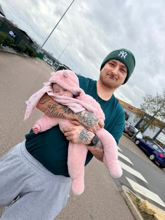 Full time daddy/skooler/trucker. (In that order)❤️