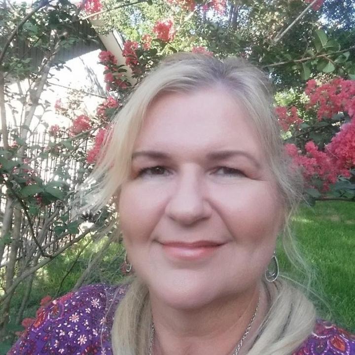 Eva Pohler