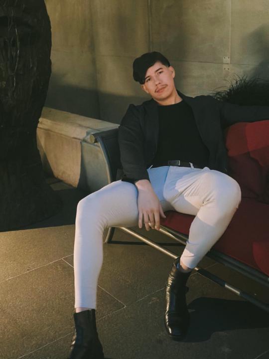 Damian Escobar