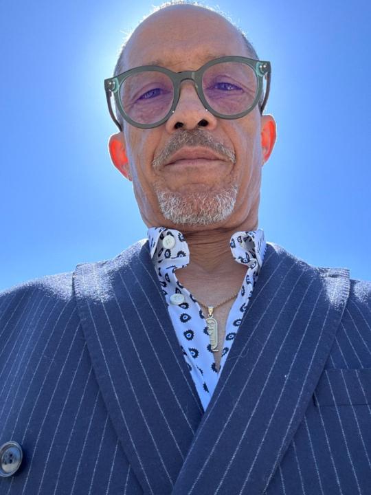 Clifford r Booker jr