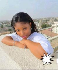 Esther Dammy