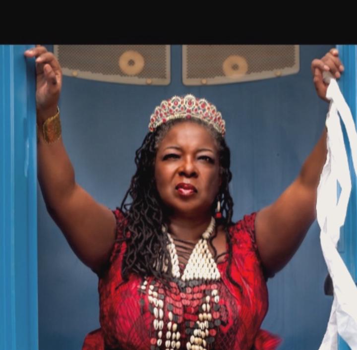 Toni Henson