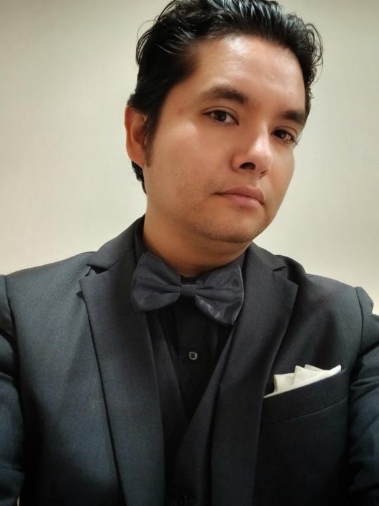 Leo Leon
