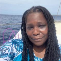 Dee Thomas