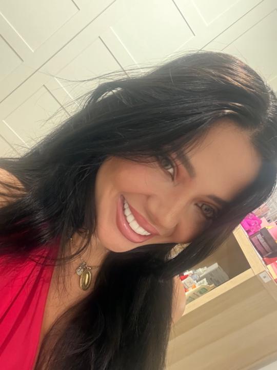 Angely Carrero