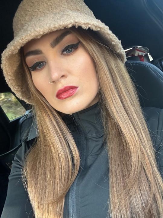 Ellen Arnold