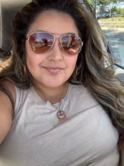 Leslye Salinas
