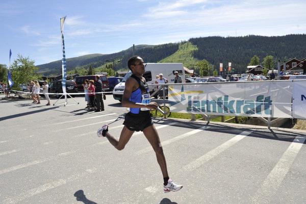 Dadafo Dhaqabi Tesama