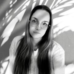 Charlotte Carello