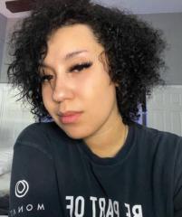 Emberlyne Mane courtney