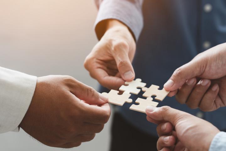 Arriesgar mucho por creer el mito de las empresas vacías