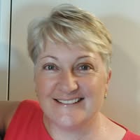Donna Plaistow