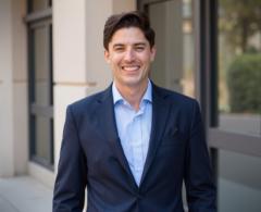Andrew Becker