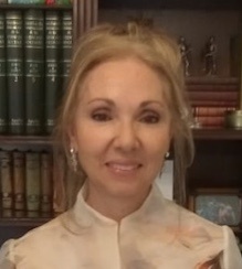 Patricia Escobar