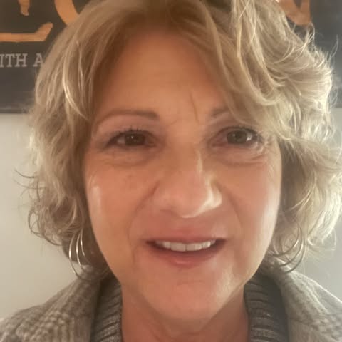 Lynette Horton