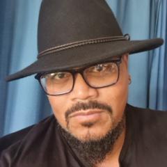 Desmond Esera