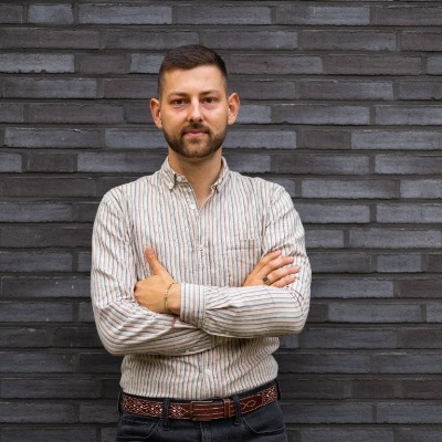 Daniel Miller