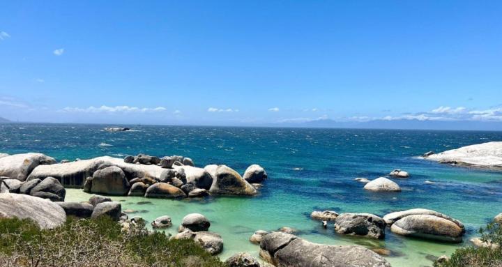 The 2HourLegacy Movement