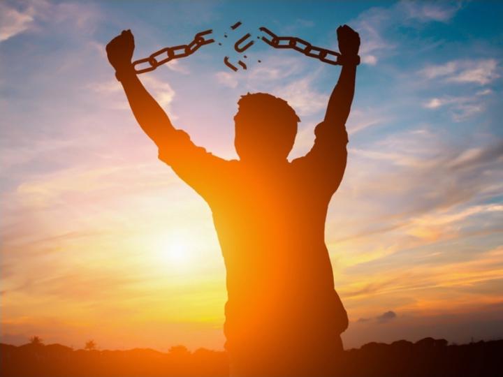 愛自己是先讓自己自由