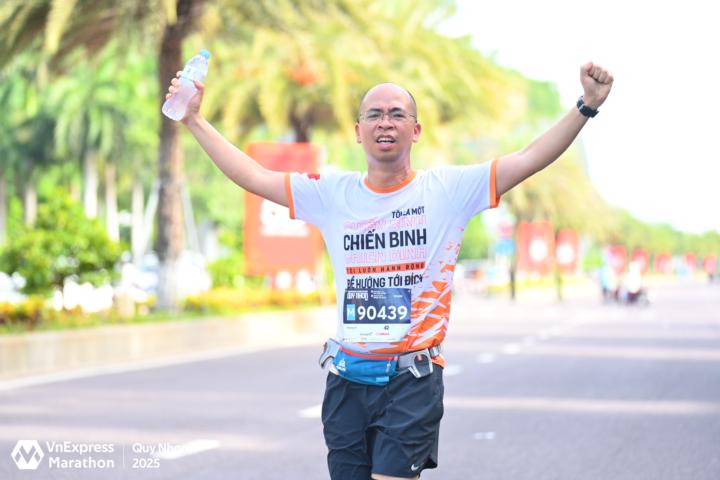 Từ ngày mai anh em post ảnh chạy và dạy lúc 4h30 lên đây nhé