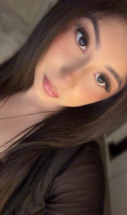 Esthefany Robledo