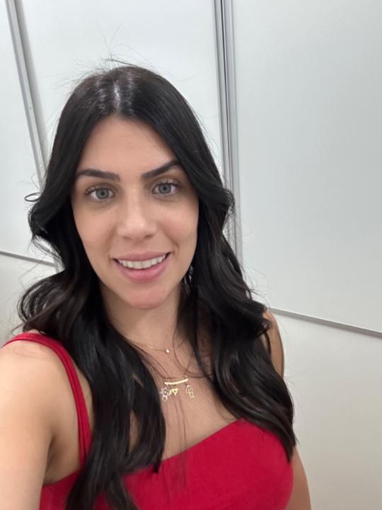 Priscila Queiroz
