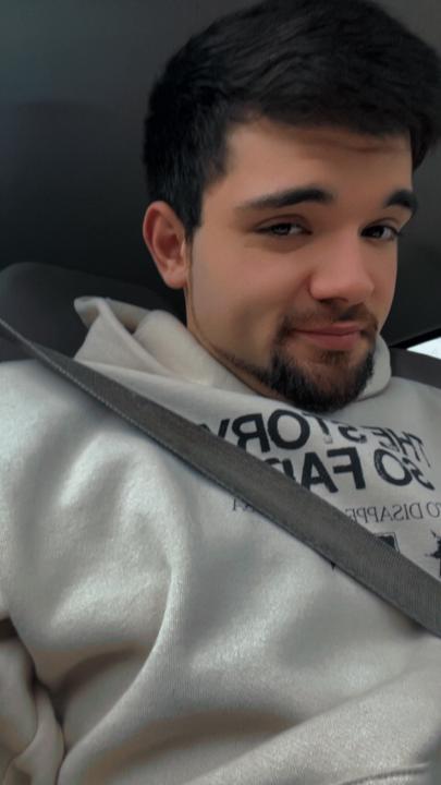 Jarett Arnett
