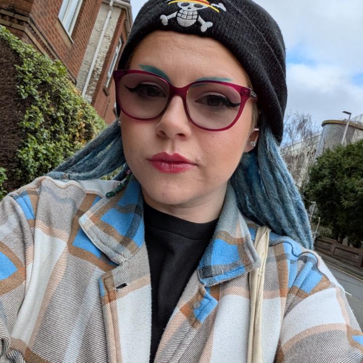 Holly Loveland