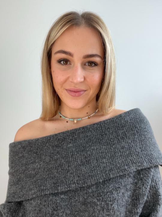 Laura Bellock