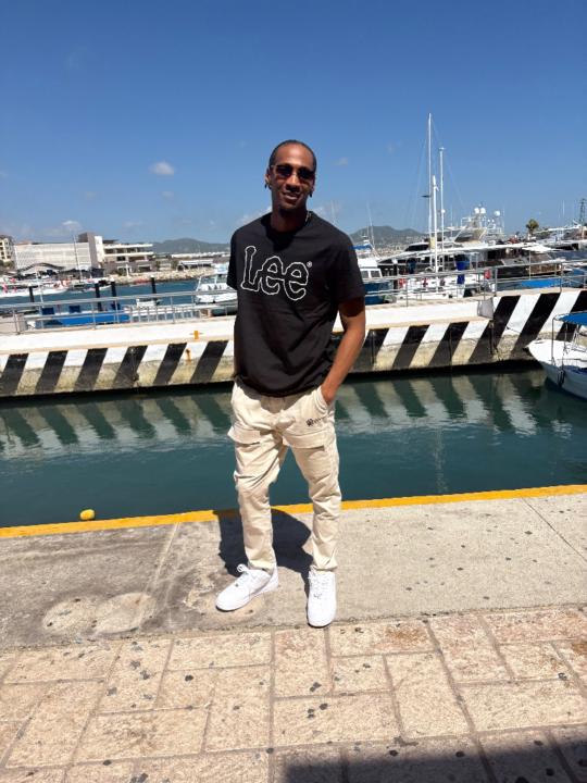 Kyron Reaves