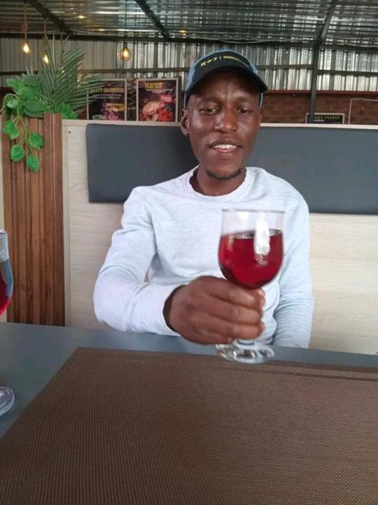 Retselisitsoe Molotsi