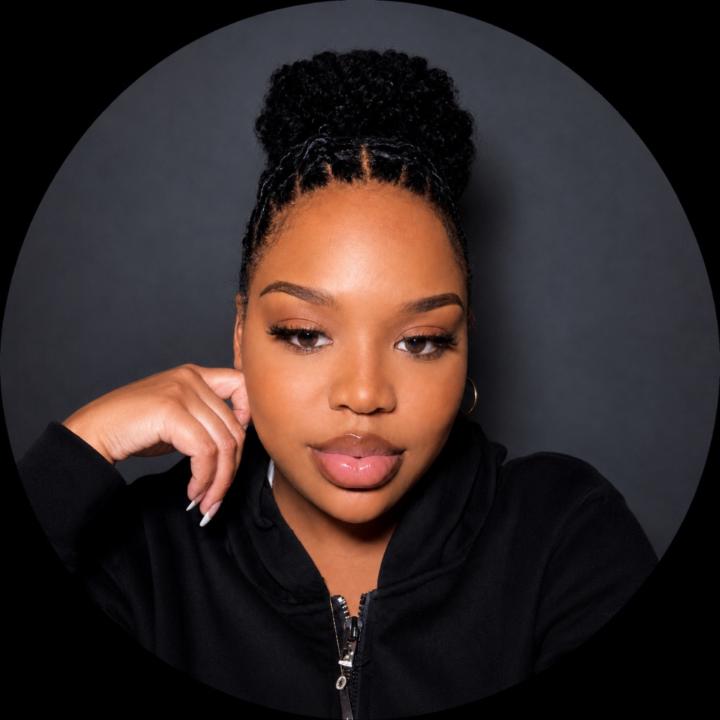 DAinelle Douglas