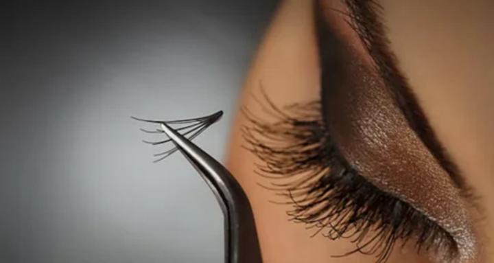 LASHES EXTENSION