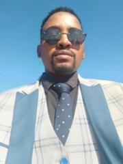 Bonele Mxokozeli