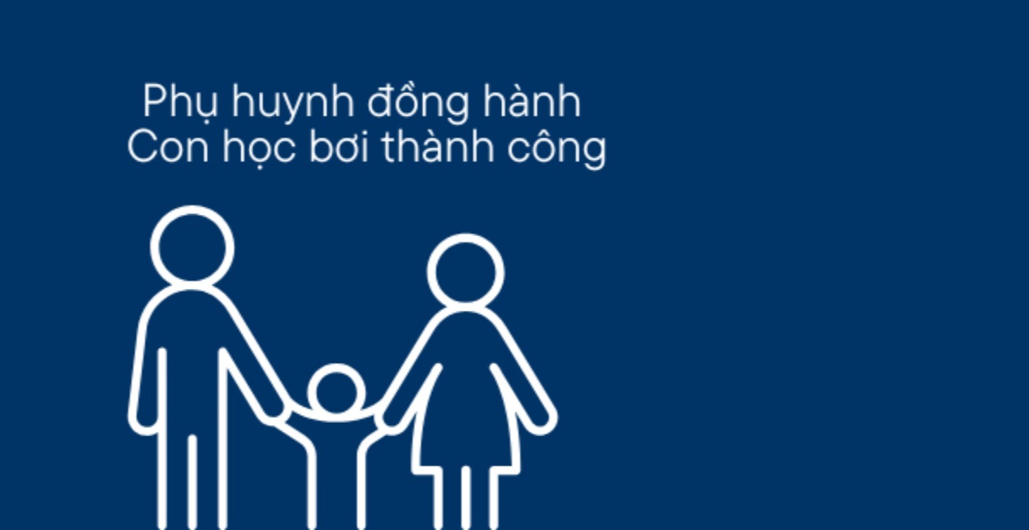 Phụ huynh đồng hành - Con học bơi thành công