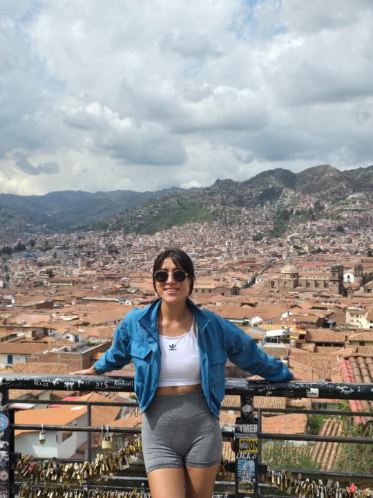 Melany Esteban