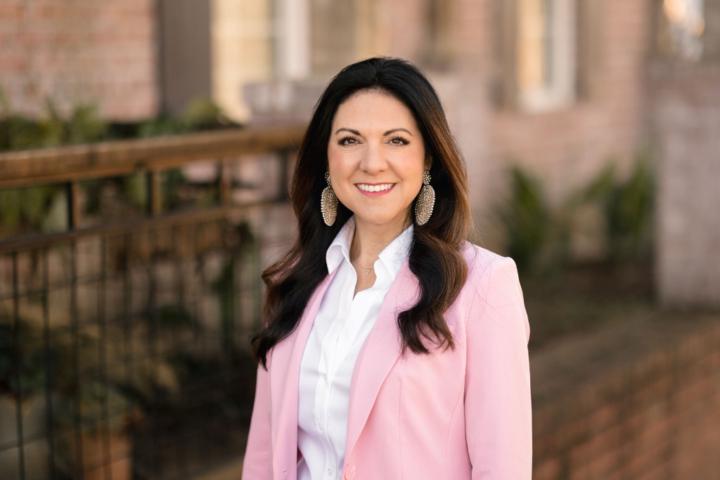 Tina Mickelson-Realtor